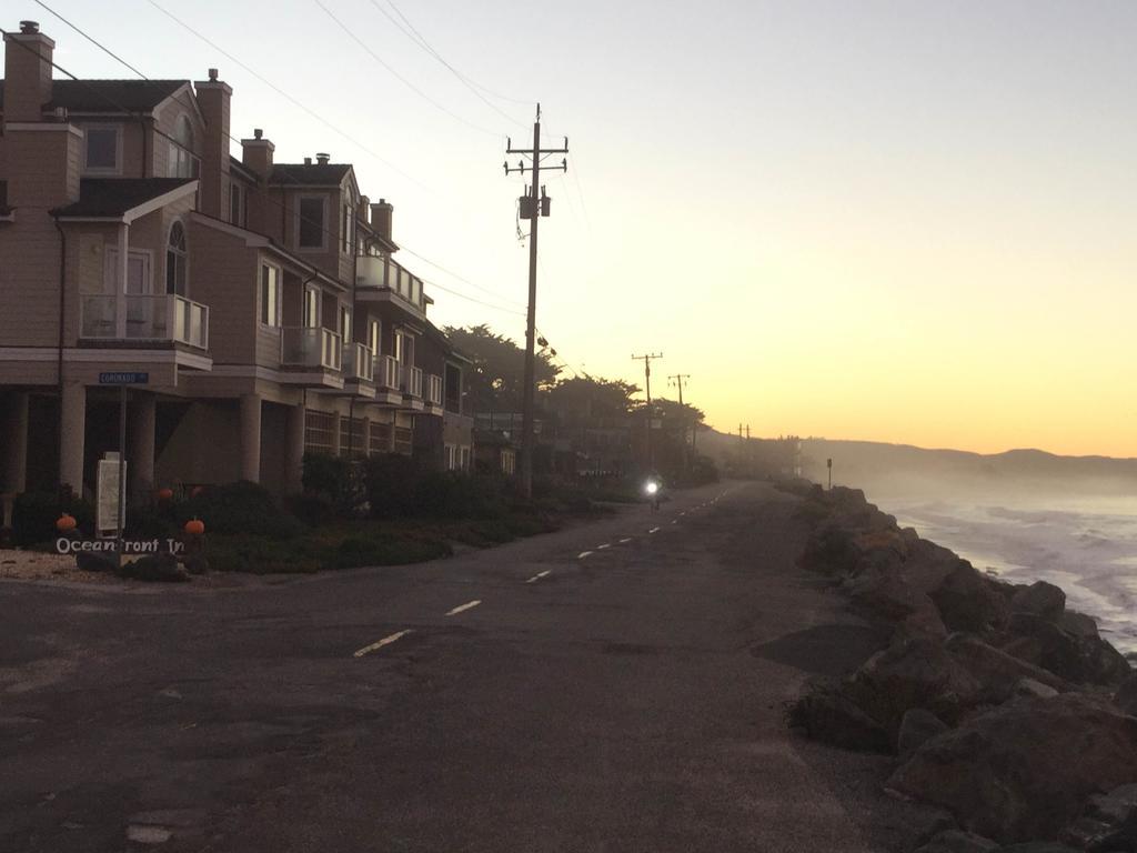 The Oceanfront Stay On Miramarbeach Hmb El Granada Eksteriør billede
