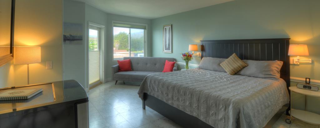 The Oceanfront Stay On Miramarbeach Hmb El Granada Eksteriør billede
