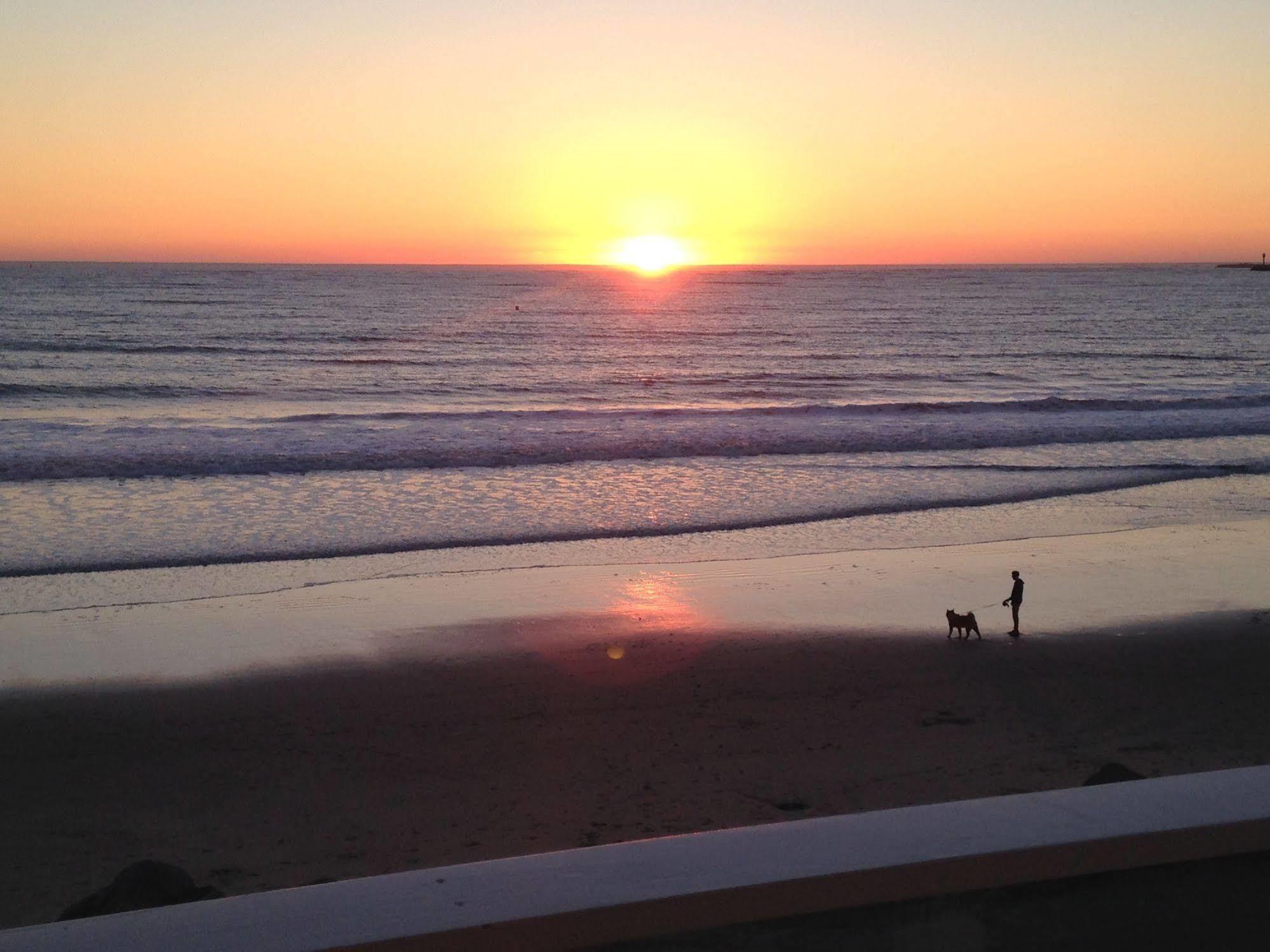 The Oceanfront Stay On Miramarbeach Hmb El Granada Eksteriør billede